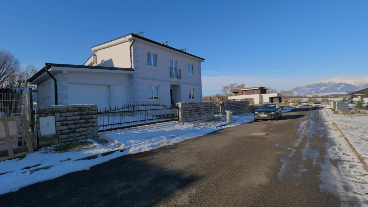 Apartmanovy Dom S Virivkou, Pod Secnom, Liptovsky Jan Villa Liptovsky Mikulas Exterior photo